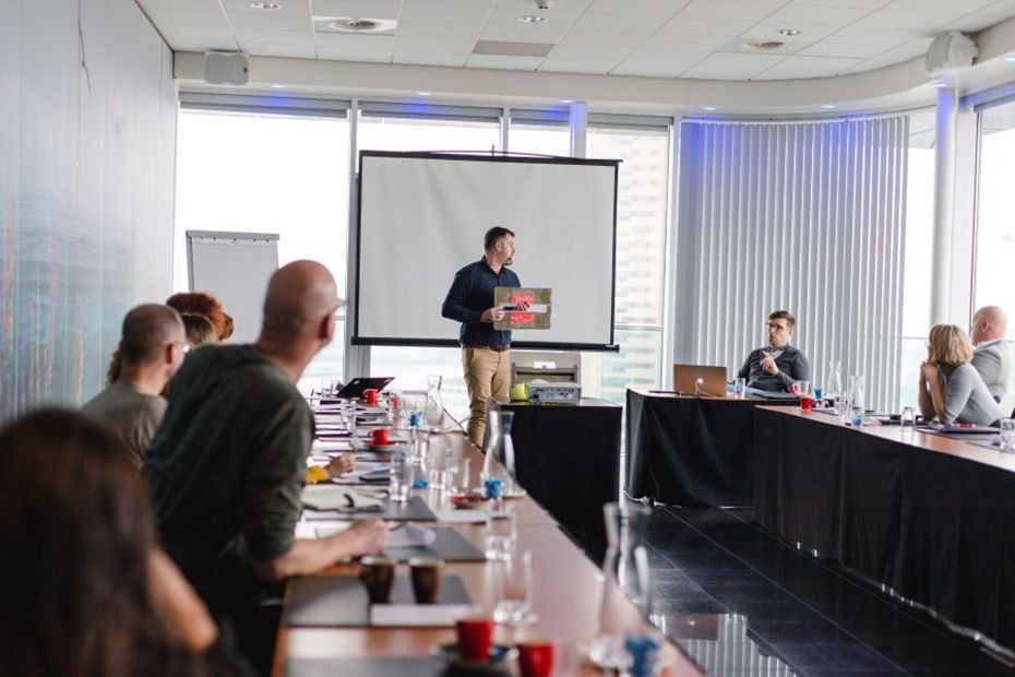 Underwater lighting basics